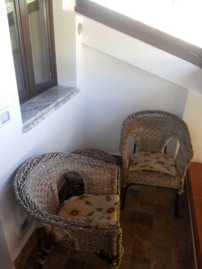 Villa Marysa Studio Apartment Giardini Naxos Luaran gambar